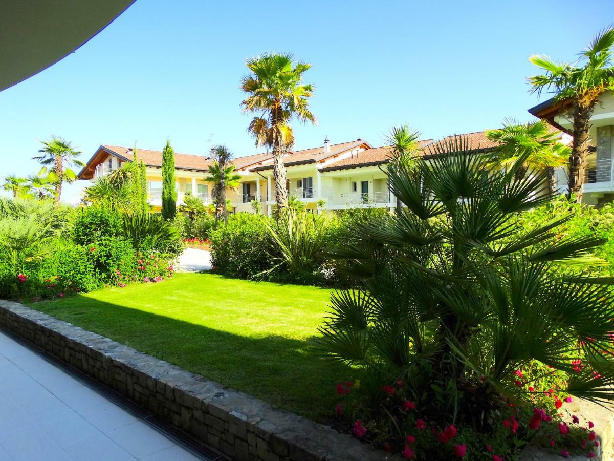 Phoenix Garda Hills Sirmione Bagian luar foto