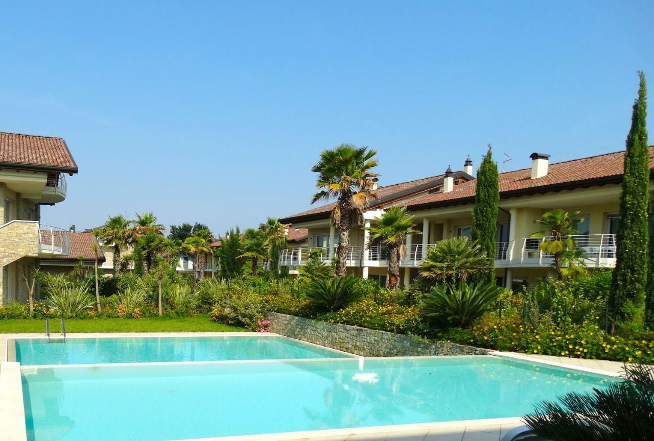 Phoenix Garda Hills Sirmione Bagian luar foto